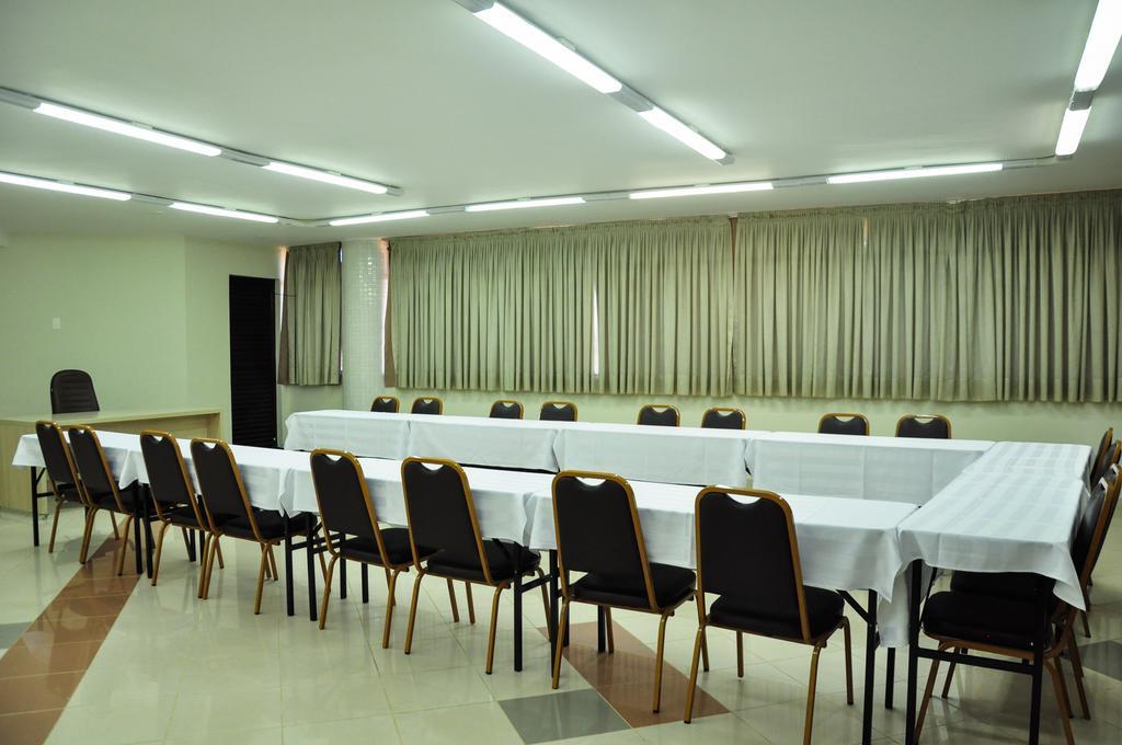 Copas Executive Hotel Каскавел Экстерьер фото